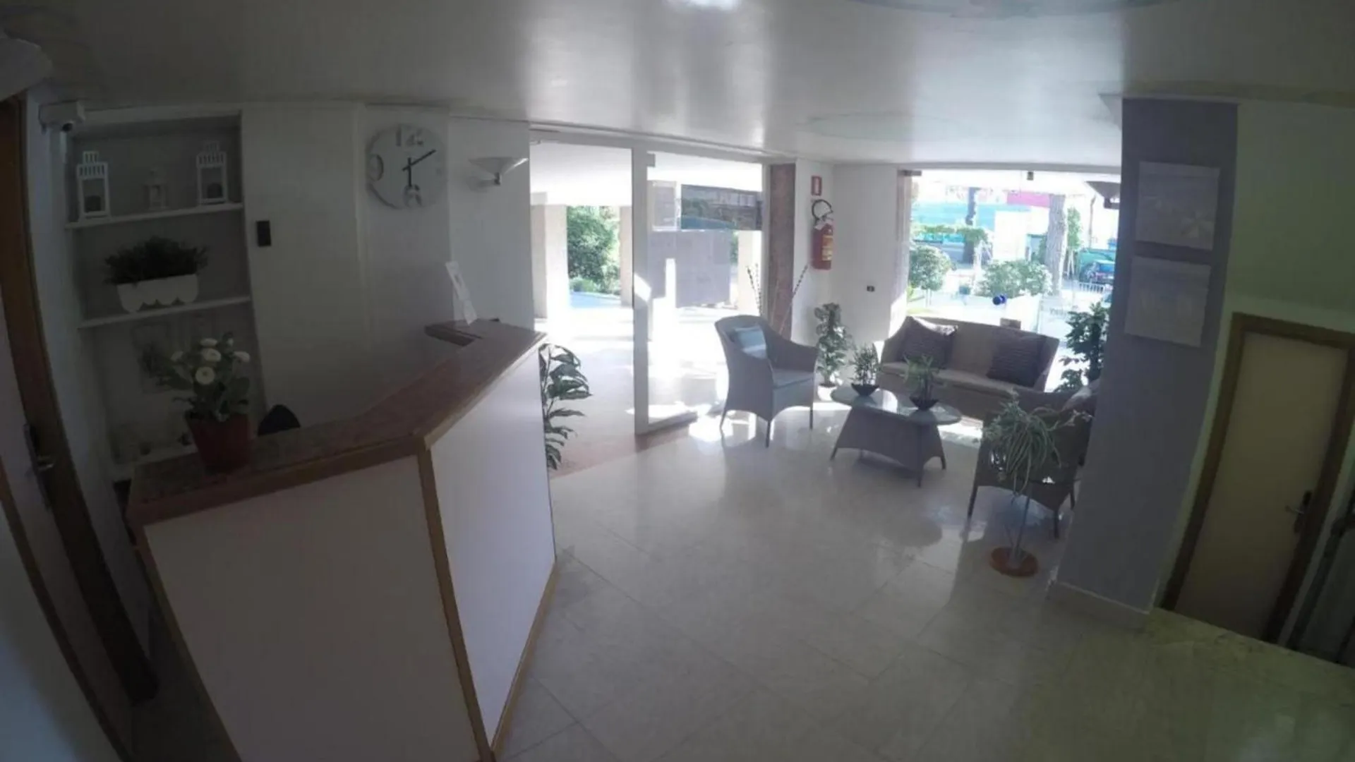 Sea View Flat For 7 Guests In A Residence In Caorle