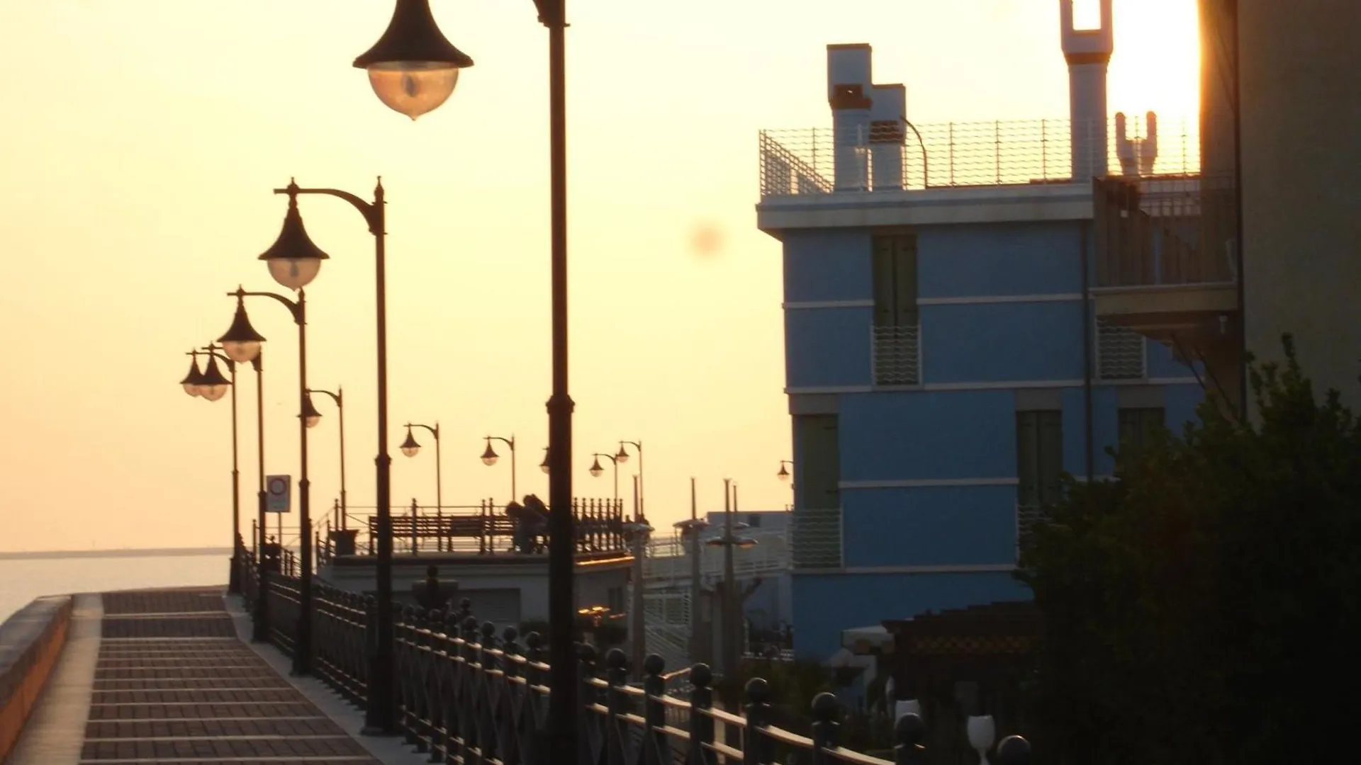 Appartamento Sea View Flat For 7 Guests In A Residence In Caorle